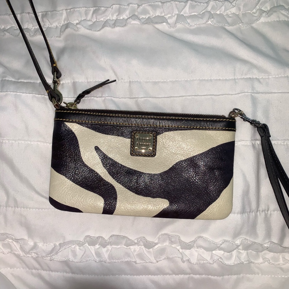 Dooney and Bourke wristlet